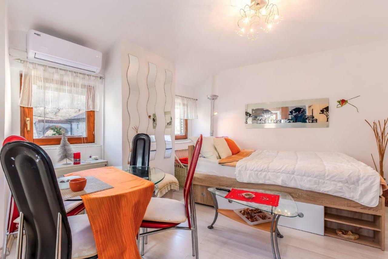 Studio-Apartman Dejan バカル エクステリア 写真